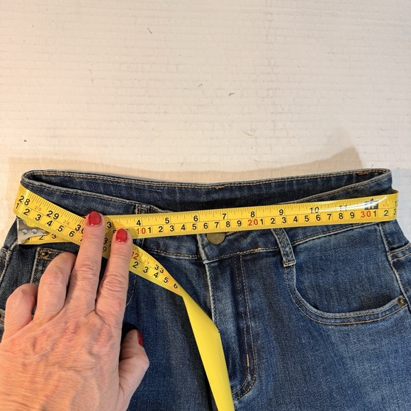 WIND OF CNOUY Denim Jeans Women's M Embroidered Logo Straight Leg - Picture 16 of 16